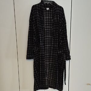 Plaid Black L/XL Robe